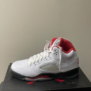 Air Jordan 5 retro